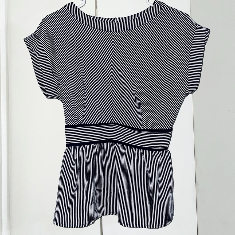“Monteau Los Angeles” Blouse / Size: M